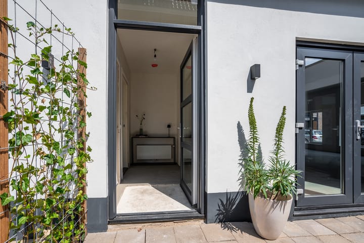 Foto 8 van Spalstraat 8