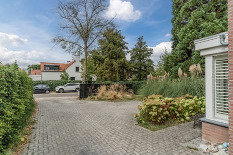 Eeuwselsestraat 1 secondary image