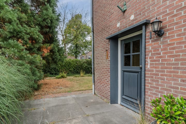 Foto 5 van Eeuwselsestraat 1