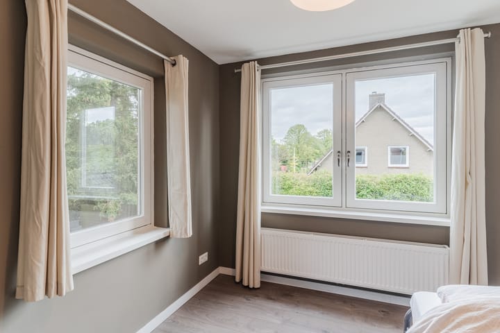 Foto 33 van Eeuwselsestraat 1