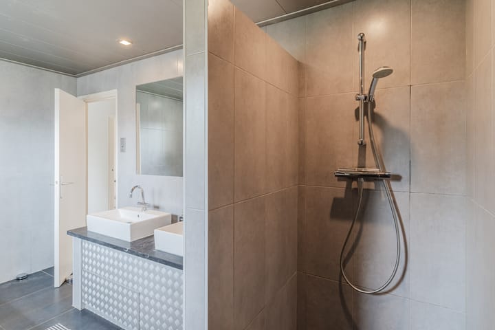 Foto 40 van Eeuwselsestraat 1