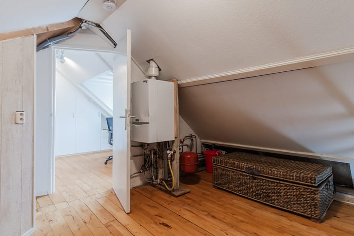 Foto 48 van Eeuwselsestraat 1