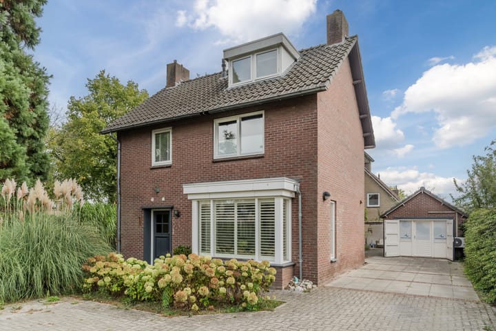 Foto 68 van Eeuwselsestraat 1