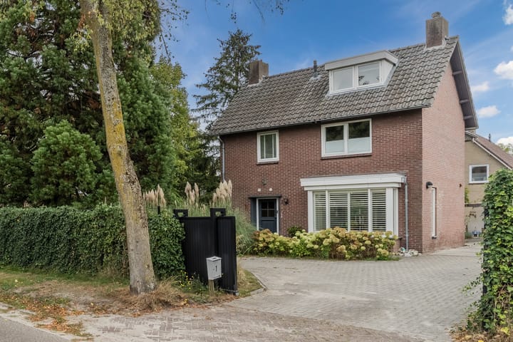 Foto 69 van Eeuwselsestraat 1