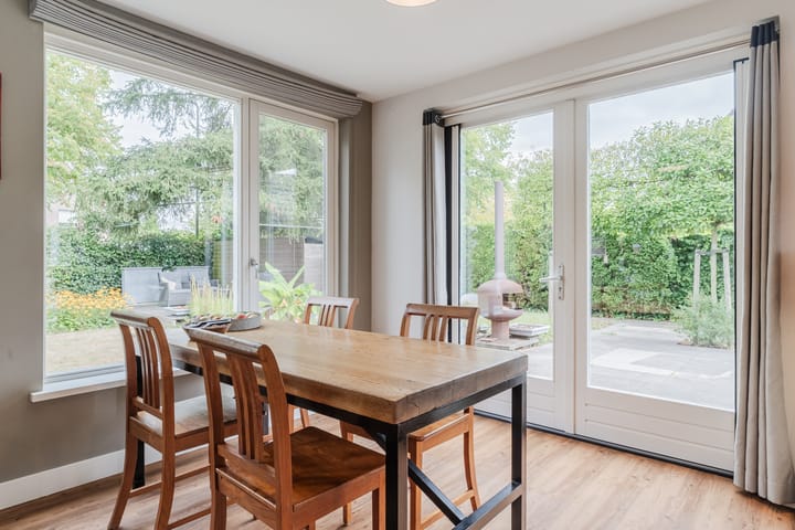 Foto 16 van Eeuwselsestraat 1