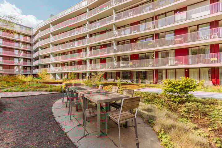 Photo 24 of Carolina MacGillavrylaan 464