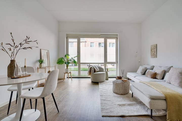 Foto 27 van San Marinostraat 15