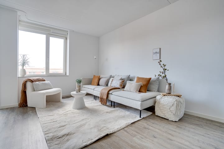 Foto 12 van San Marinostraat 57