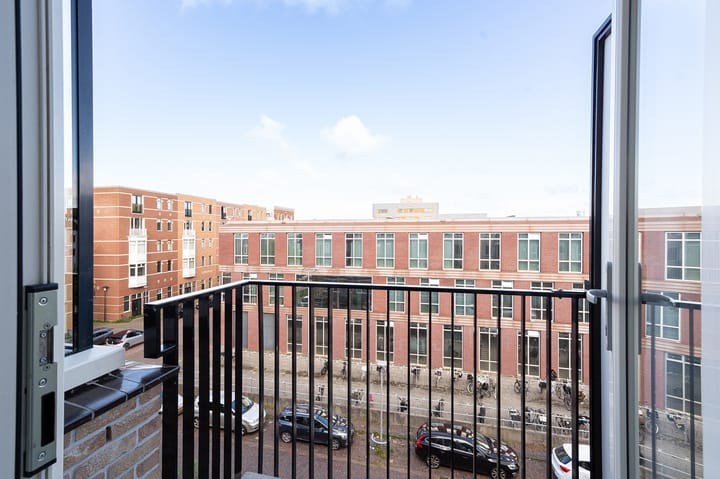 Photo 2 of San Marinostraat 39