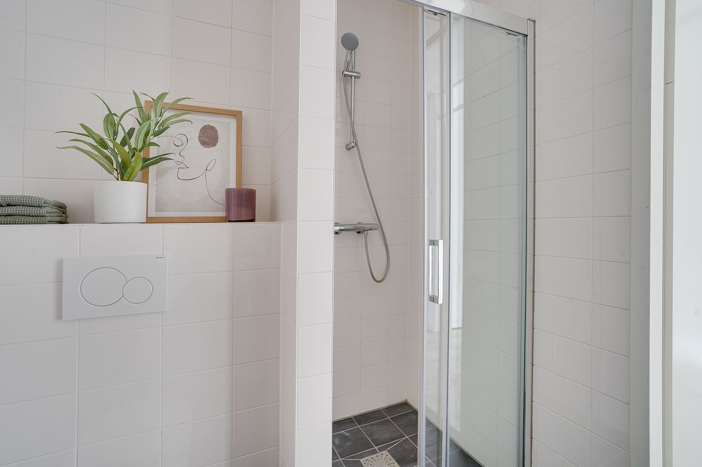 Foto 29 van San Marinostraat 39