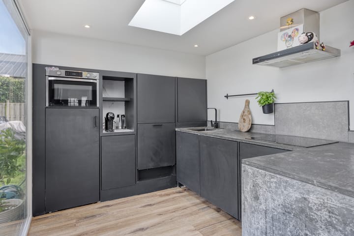 Photo 2 of De Omloop 10