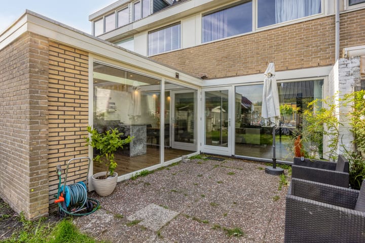 Photo 17 of De Omloop 10