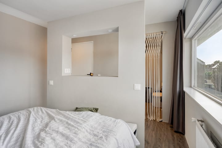 Photo 24 of De Omloop 10