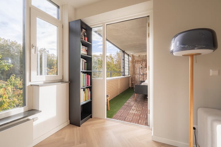 Photo 12 of De Lierhof 14