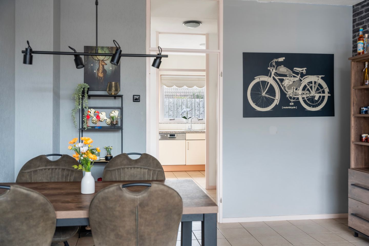 Foto 14 van Meeuwenlaan 11