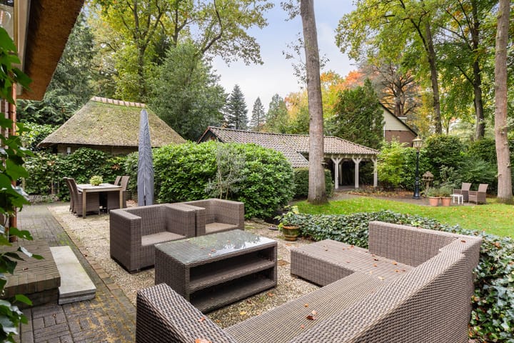 Photo 26 of Valkenberglaan 38