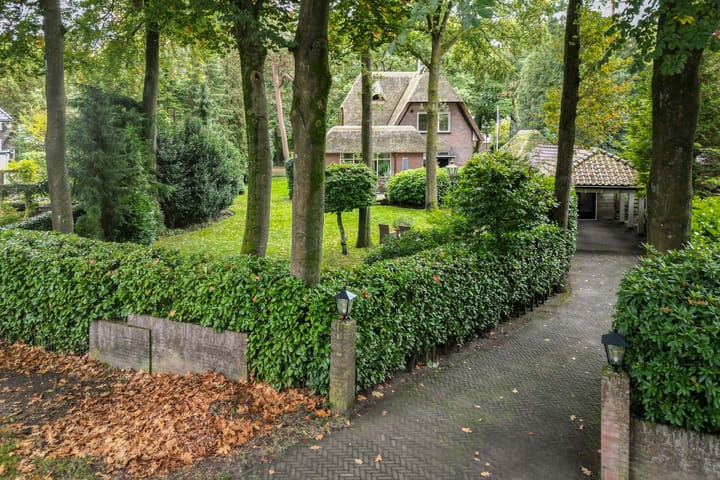 Photo 32 of Valkenberglaan 38