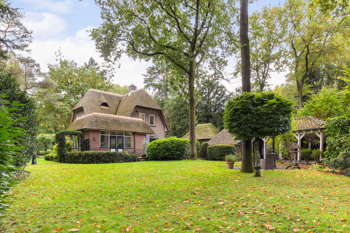 Photo 30 of Valkenberglaan 38