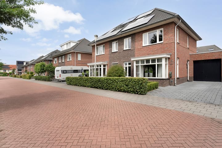 Photo 1 of Moonenlaan 10