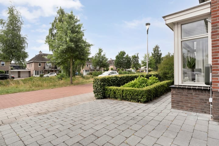 Photo 8 of Moonenlaan 10