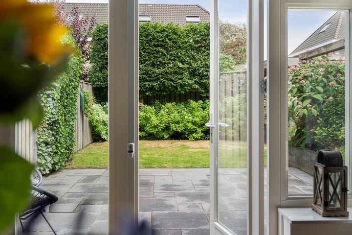 Photo 15 of Moonenlaan 10