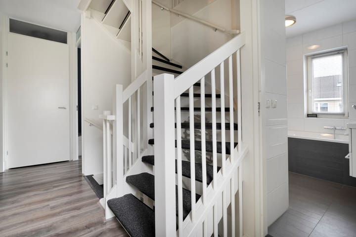 Photo 21 of Moonenlaan 10