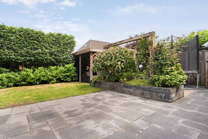 Photo 36 of Moonenlaan 10