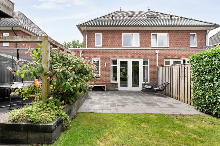 Photo 37 of Moonenlaan 10