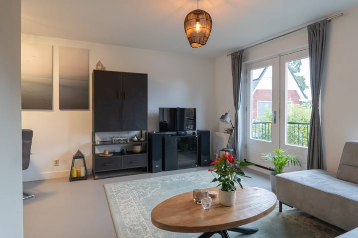 Foto 9 van Van Hogendorplaan 19