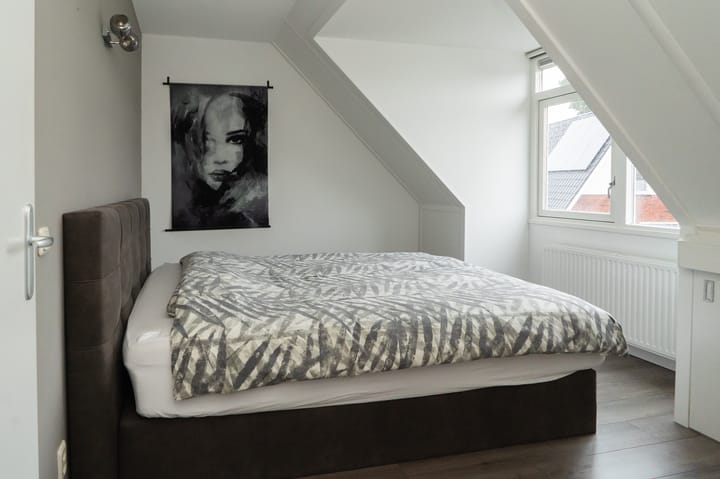 Foto 23 van Van Hogendorplaan 19