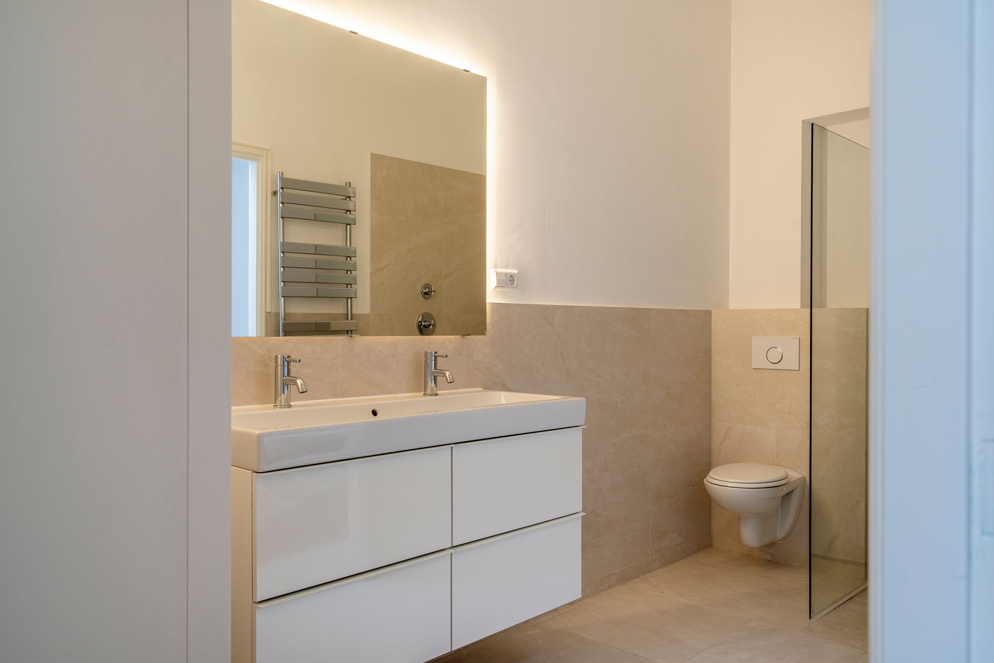 Photo 39 of Molenstraat 14