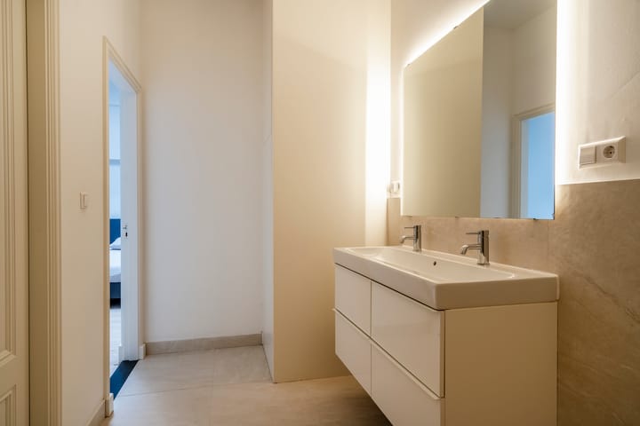 Photo 42 of Molenstraat 14