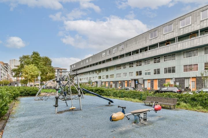 Foto 21 van Wijnand Nuijenstraat 57