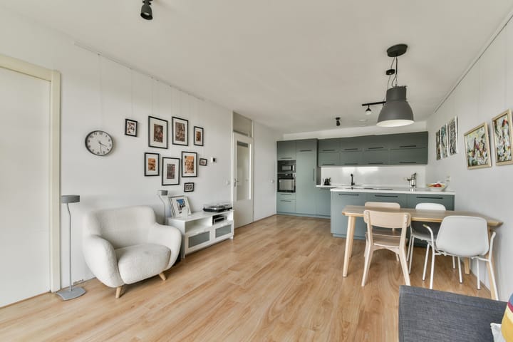 Foto 8 van Wijnand Nuijenstraat 57