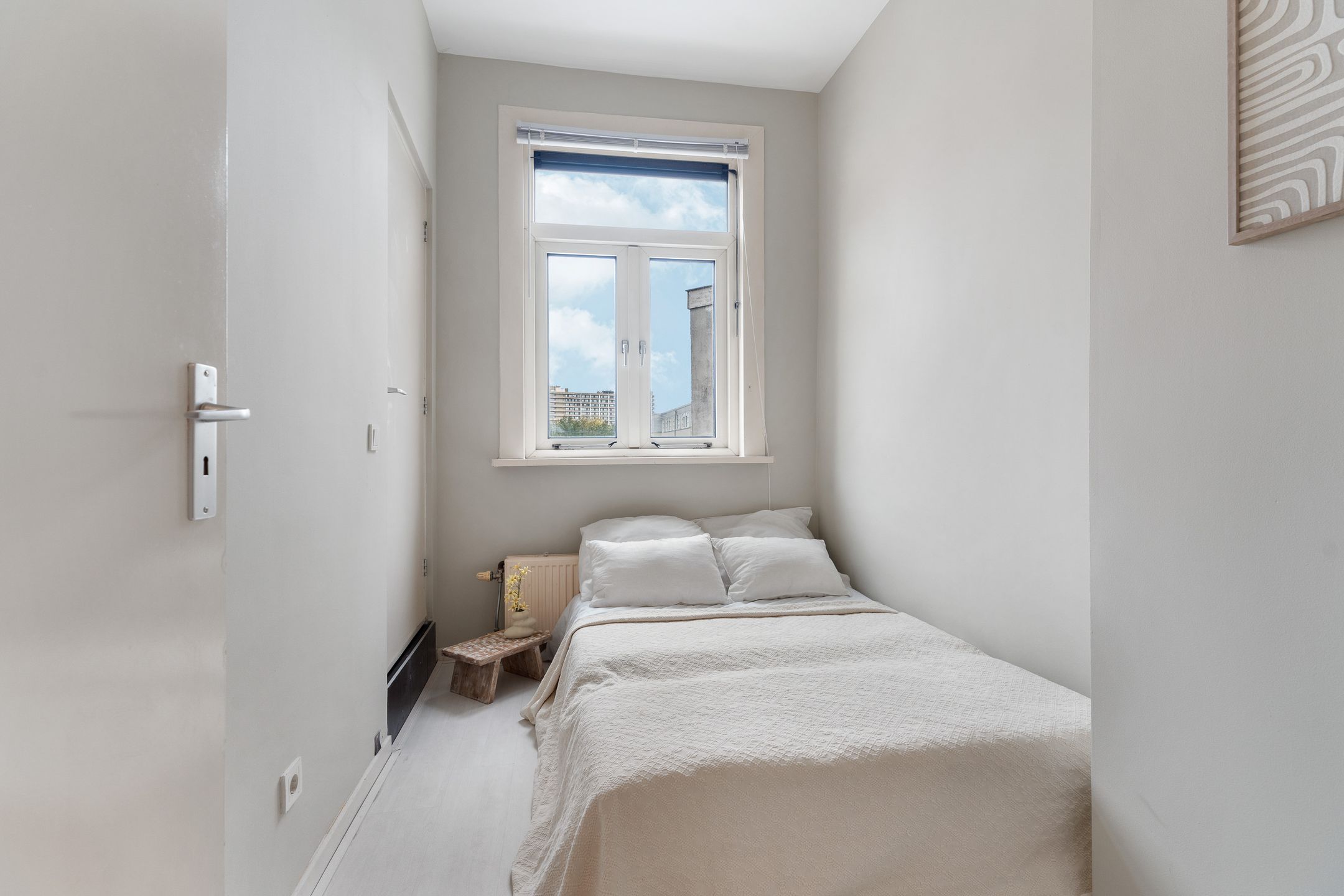 Photo 3 of Rozenburgstraat 4-A