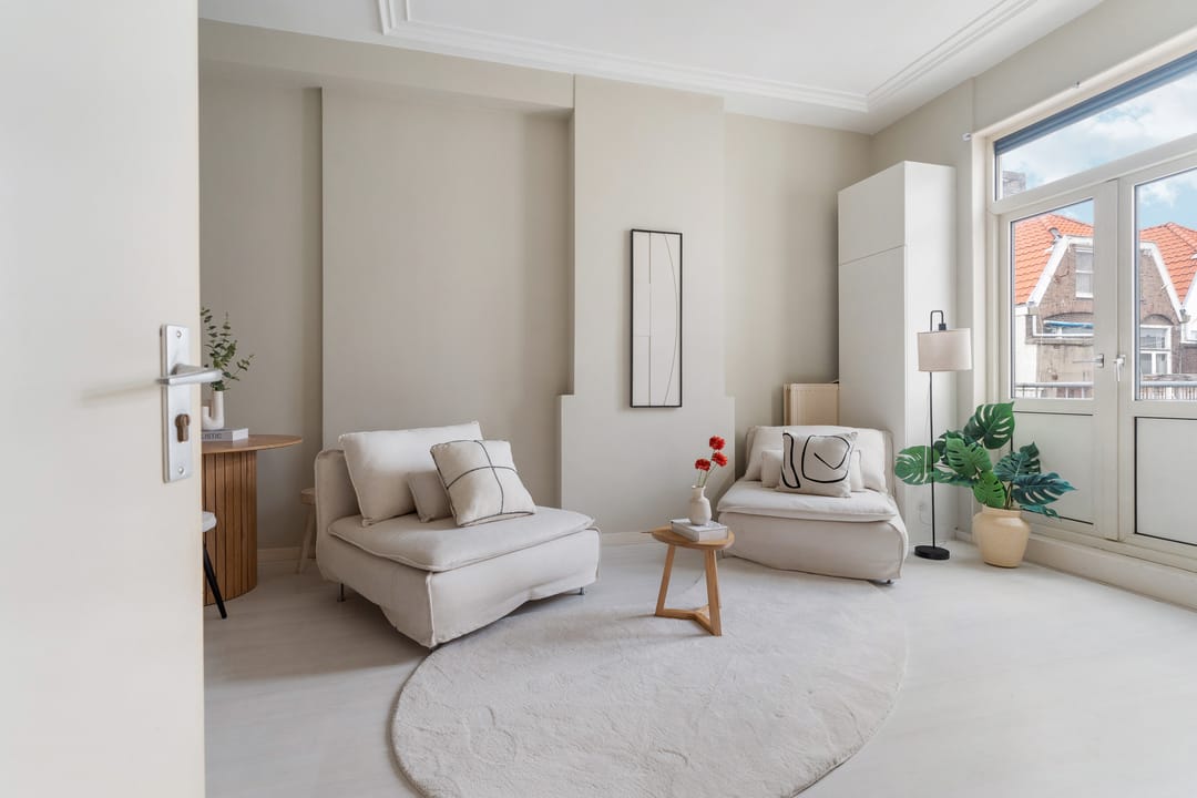 Photo 8 of Rozenburgstraat 4-A