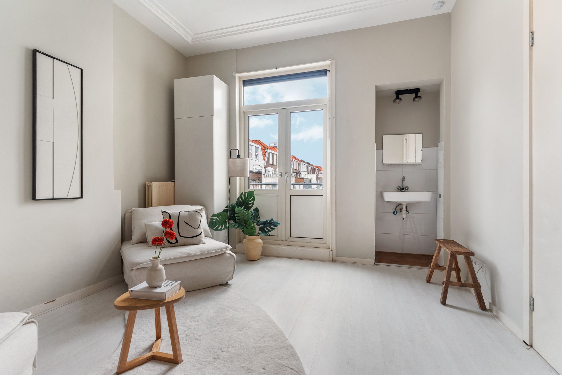 Photo 9 of Rozenburgstraat 4-A