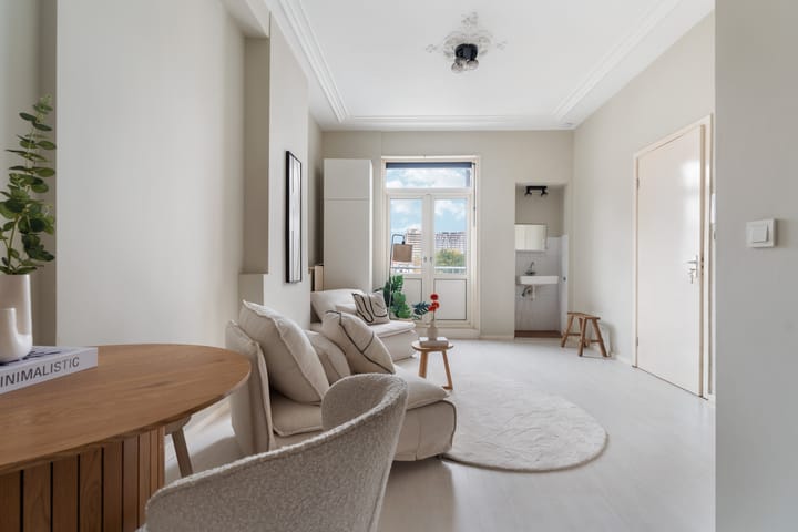 Foto 12 van Rozenburgstraat 4-A