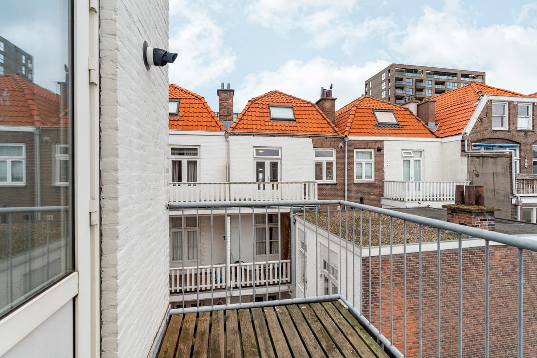 Photo 13 of Rozenburgstraat 4-A