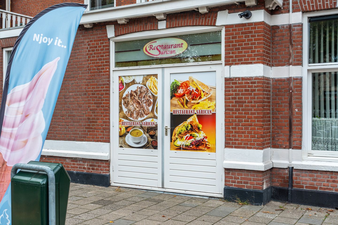 Photo 20 of Rozenburgstraat 4-A