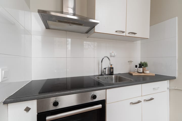 Foto 4 van Rozenburgstraat 4-B