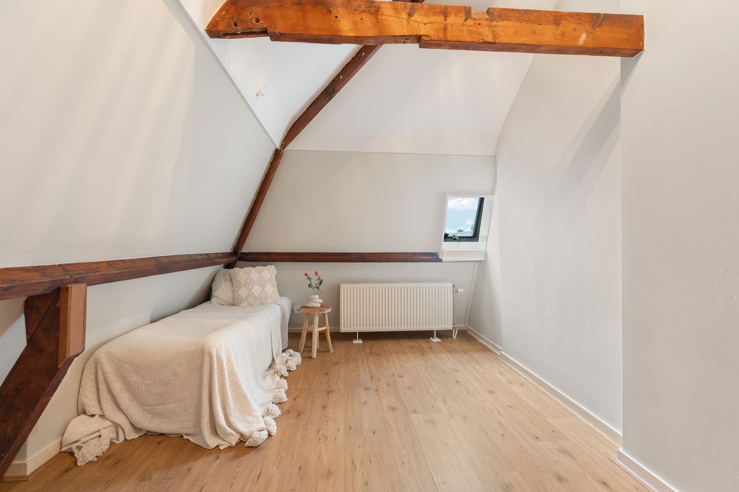 Foto 14 van Rozenburgstraat 4-B