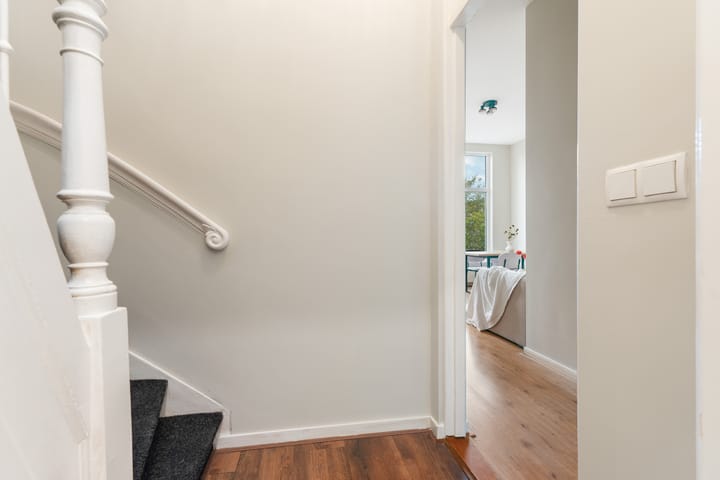 Foto 7 van Rozenburgstraat 4-B