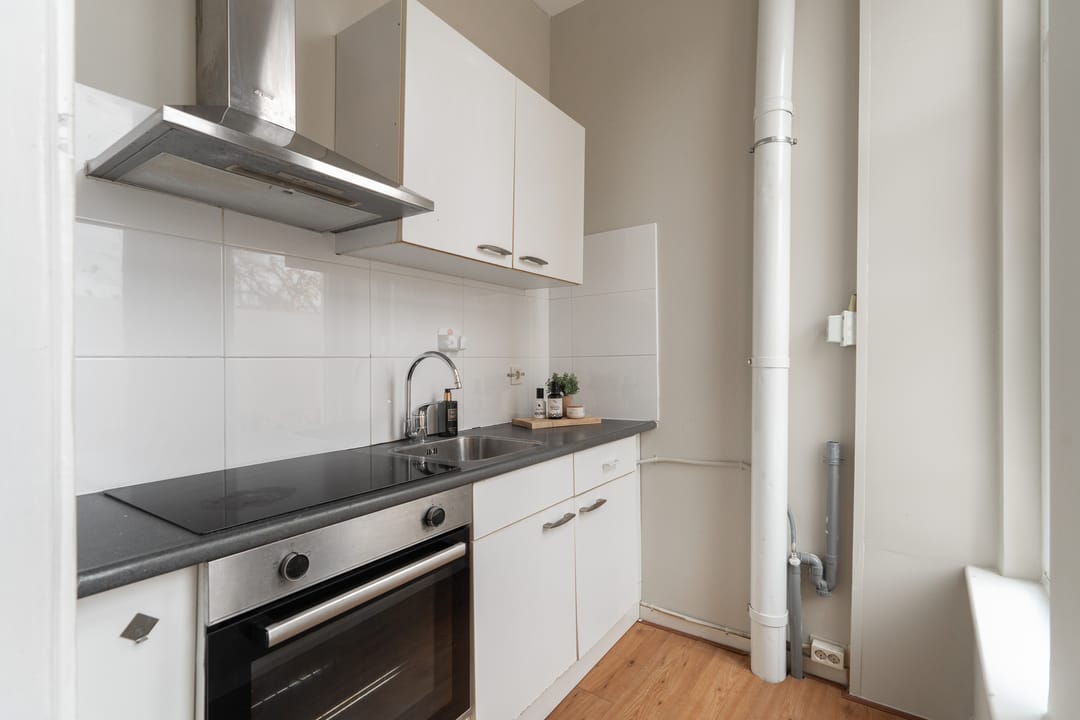 Foto 11 van Rozenburgstraat 4-B