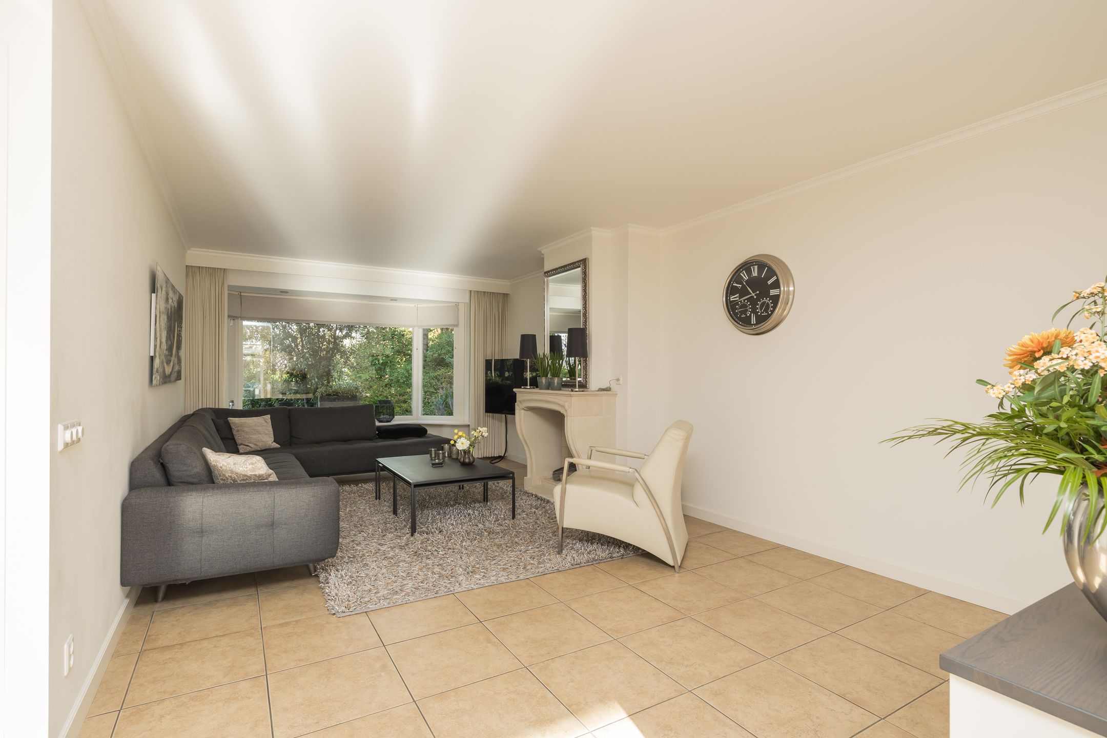 Foto 15 van Henriette Roland Holstlaan 11