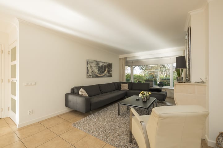 Photo 17 of Henriette Roland Holstlaan 11