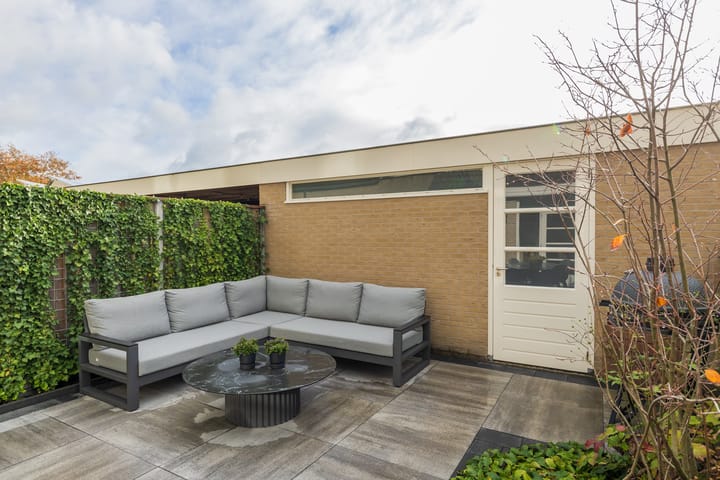 Photo 30 of Henriette Roland Holstlaan 11