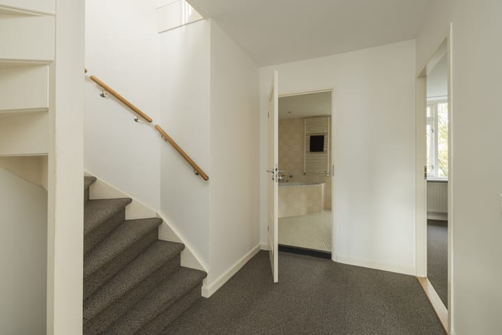 Photo 33 of Henriette Roland Holstlaan 11