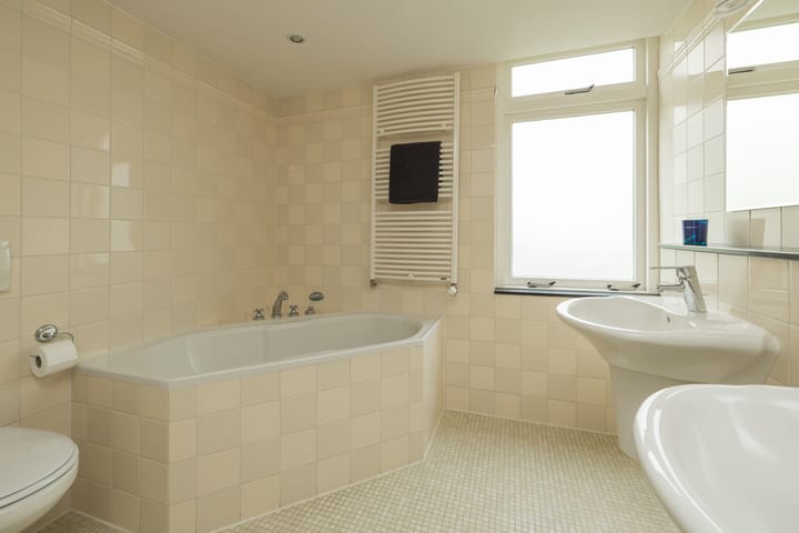 Photo 36 of Henriette Roland Holstlaan 11