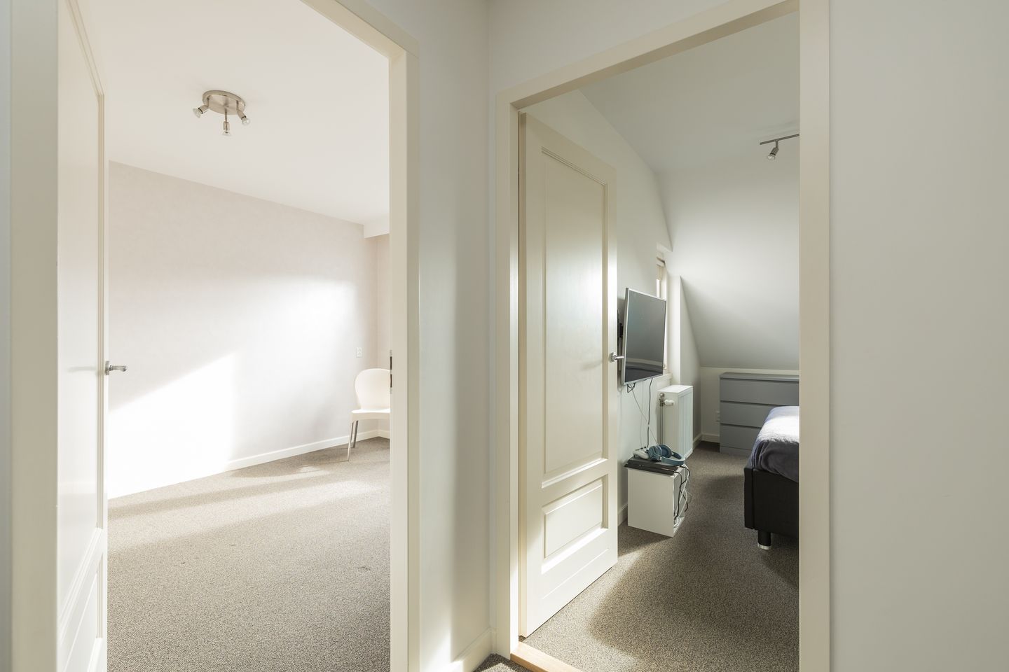 Foto 44 van Henriette Roland Holstlaan 11